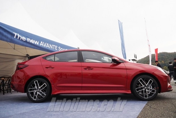 韓國11月即將發表elantra sport小改款