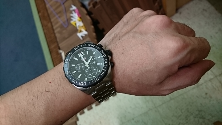 分享：為極速而生。TAG Heuer Formula 1 賽車錶