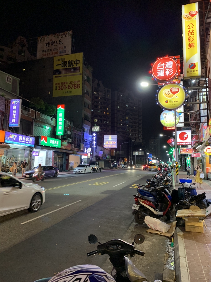 IPhone XS MAX 金色開箱 VS IPhone 6S