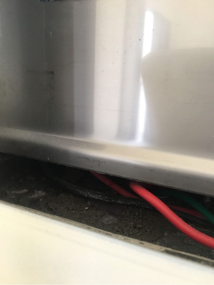 <求助>預售屋蓋好了,驗屋發現頂樓漏水...