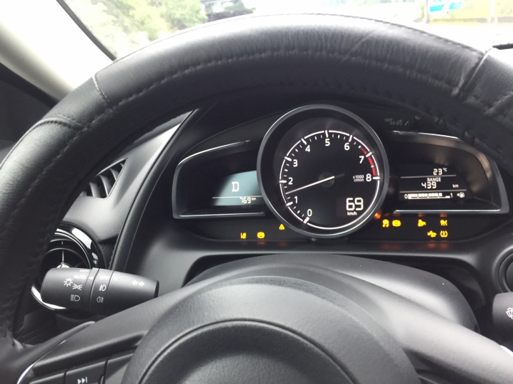 想請問車友,有碰過類似行車電腦故障的問題嗎?