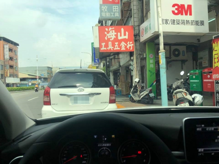 BENZ C250-LLUMAR龍膜WD-30