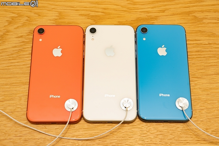 Apple iPhone XR 開賣！ 小惡魔帶你看六色實機質感！