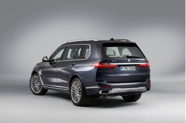 NEW BMW X7 G07