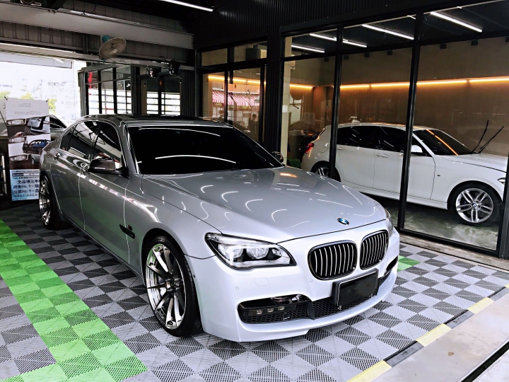 BMW 2013 F02 750LI LCI 五年車換皮術magic 比新車還亮🇩🇪頂級鍍膜分享