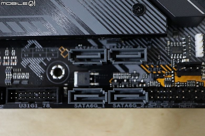[開箱] 搭上九代的列車 TUF Z390-PLUS GAMING / 虎徹II / i5 9600K
