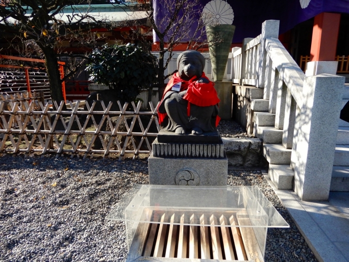 日本東京- 日枝神社  隱身東京市區的迷你千鳥居，求緣份必來