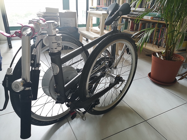Vello Self-charing Bike開箱