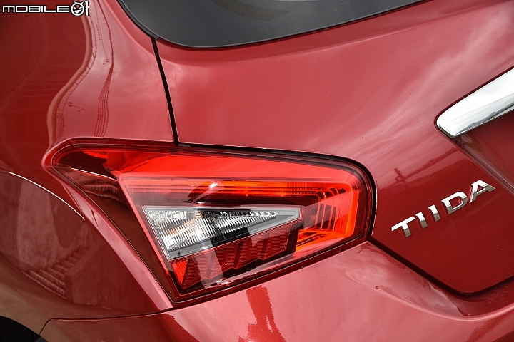 Nissan Tiida 2019年式試駕，六安/VDC/ISO-FIX入列，戰力再升級！
