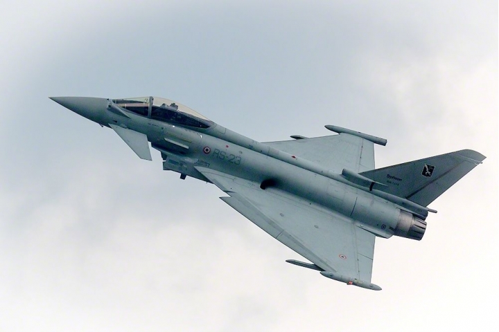 台軍升級的F16V為何不取消機頭空速管？