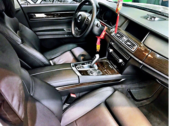 BMW 2013 F02 750LI LCI 五年車換皮術magic 比新車還亮🇩🇪頂級鍍膜分享