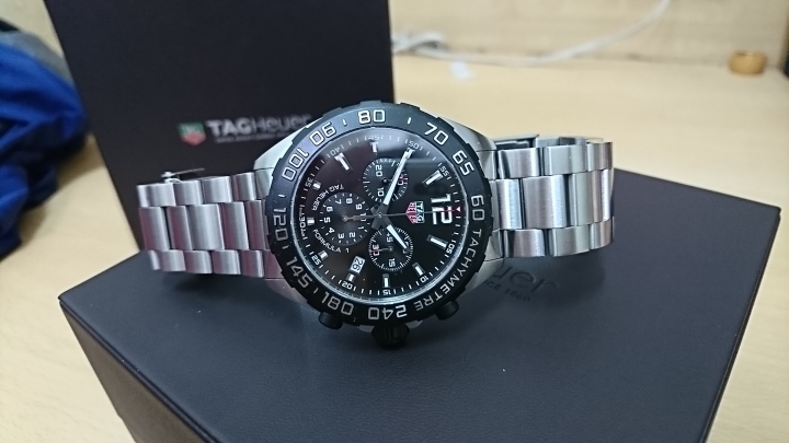 分享：為極速而生。TAG Heuer Formula 1 賽車錶