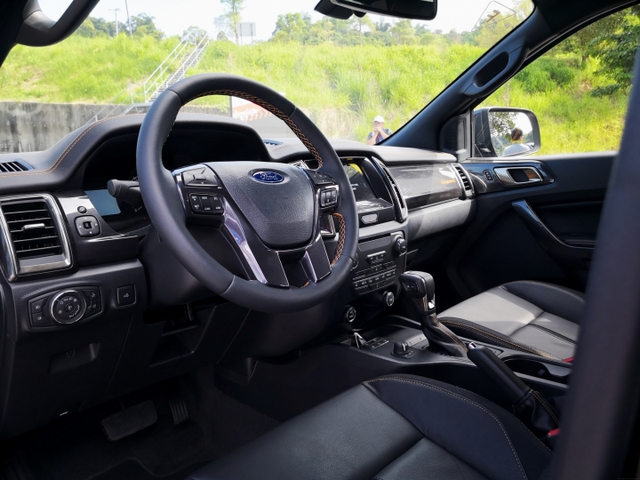 FORD RANGER不專業的試駕體驗分享