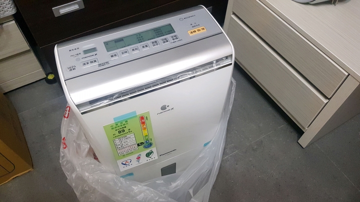 Panasonic FY20FH 清淨除濕機