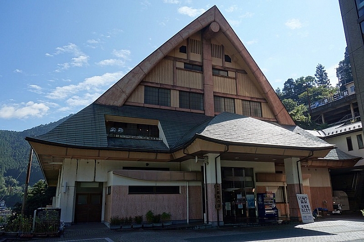 【德島縣】深山中的秘境溫泉祖谷秘境溫泉HOTEL  (上篇：飯店位置、房型介紹)