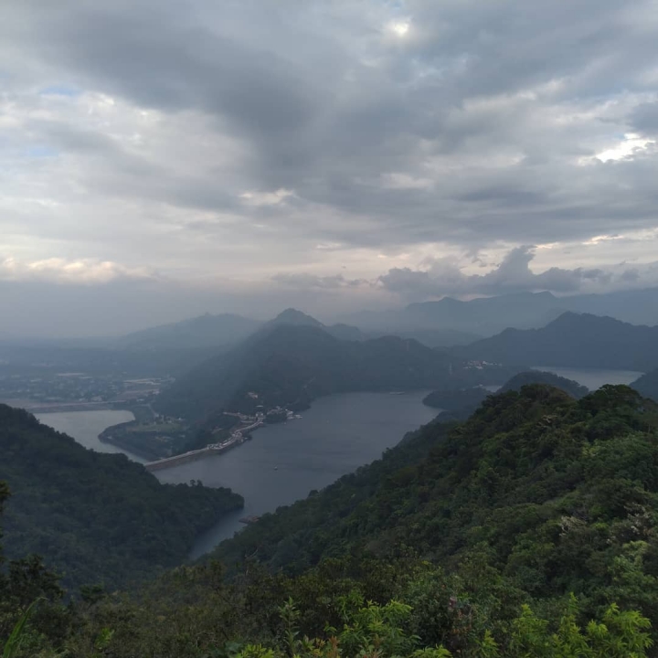 佛陀世界眺望石門水庫