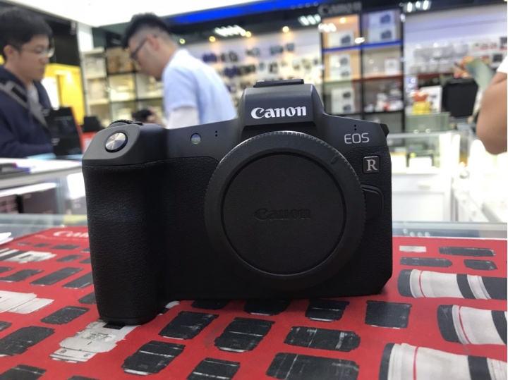 感動常在，CANON EOS R簡單開箱（不定時更新