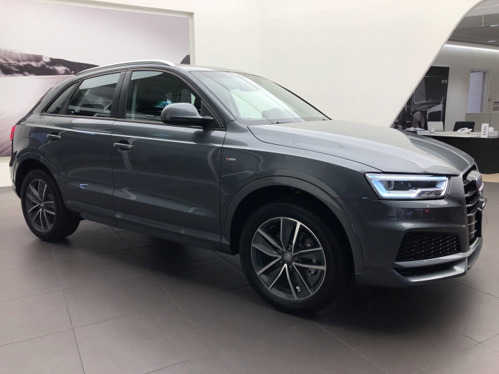 Q3居然出特仕車……