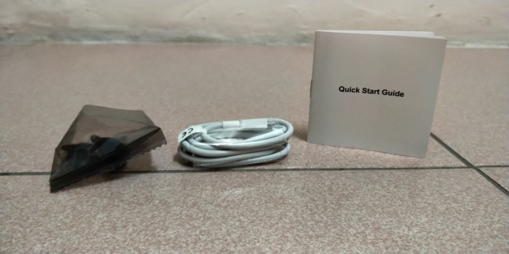 既是手錶又是耳機，Huawei TalkBand B5 開箱評測