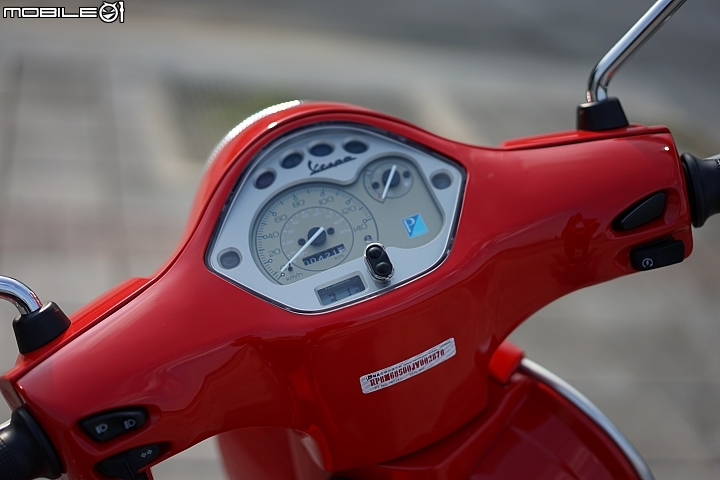 2018 Vespa LX125 紅色開箱