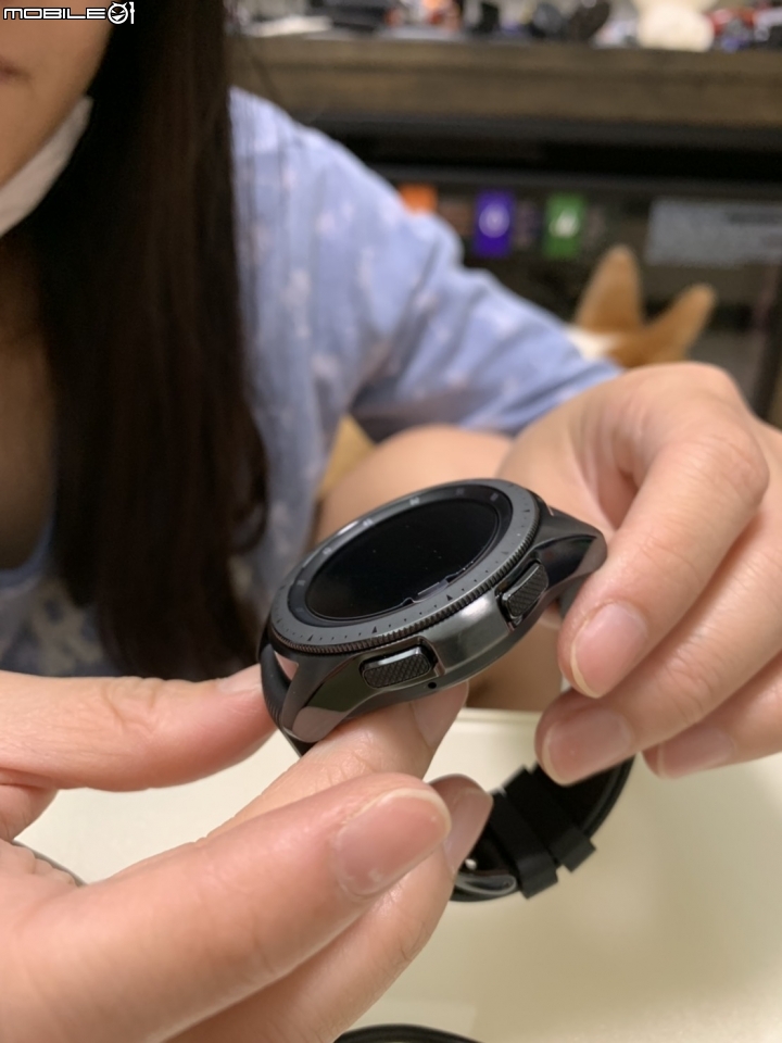 三星 Galaxy Watch 柯南的手錶出現了