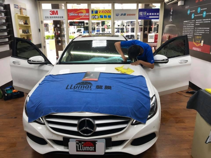BENZ C250-LLUMAR龍膜WD-30