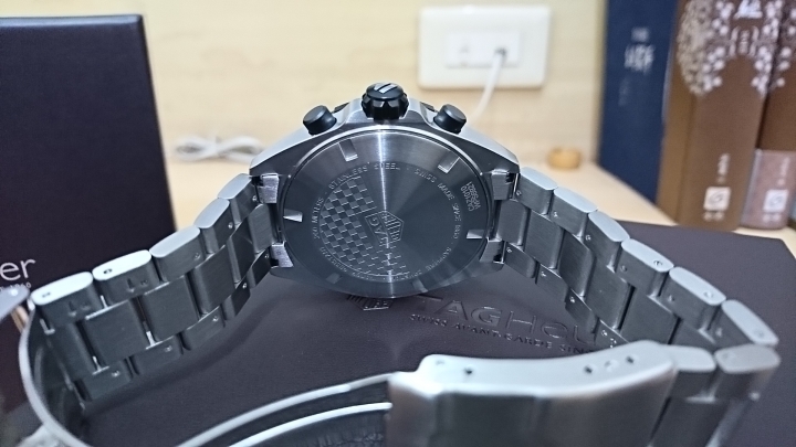 分享：為極速而生。TAG Heuer Formula 1 賽車錶