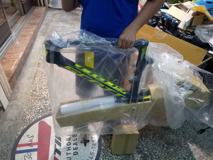 2017 Scott foil 10開箱+疑問