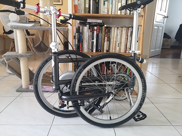 Vello Self-charing Bike開箱