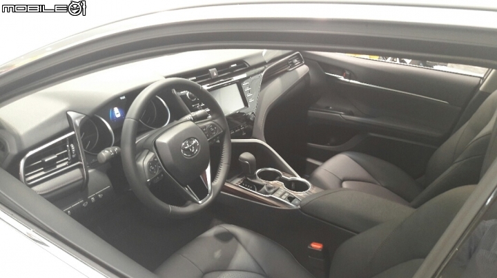 日本進口八代Camry 2.5 Hybrid尊爵版先睹為快(圖多)!