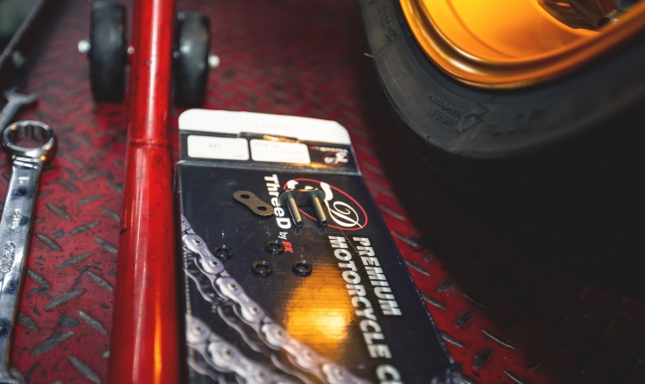 對不起我還是決定花大錢裝原廠鏈條‧‧‧ EK 3D鏈條