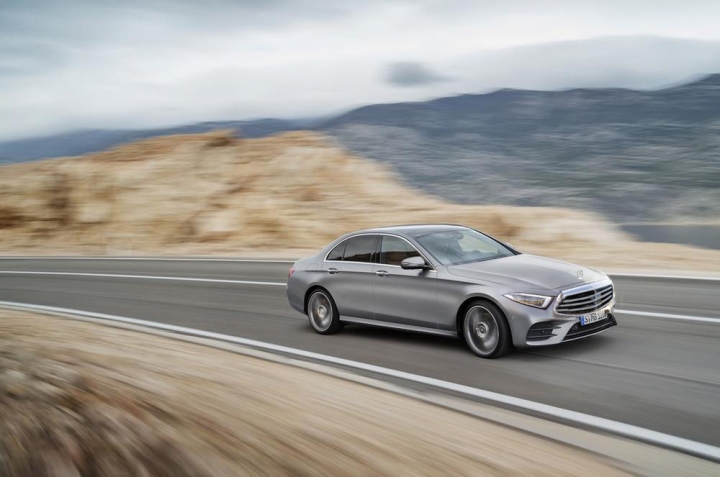 w213家族化面孔小改