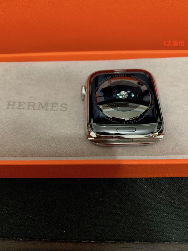 [港貨] Hermès x Apple Watch 4 x 黑檀木色皮革 x AppleCare+三年保固！