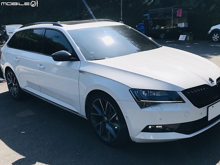 猛禽Superb combi sportline 開箱(文多圖多)！