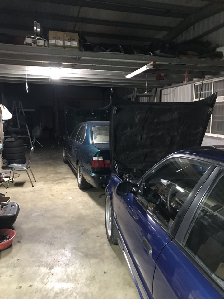 遲了23年的開箱 E34 M525