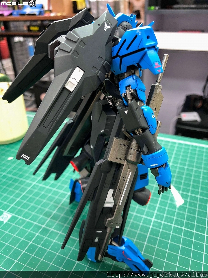 殘命鋼彈 1/100