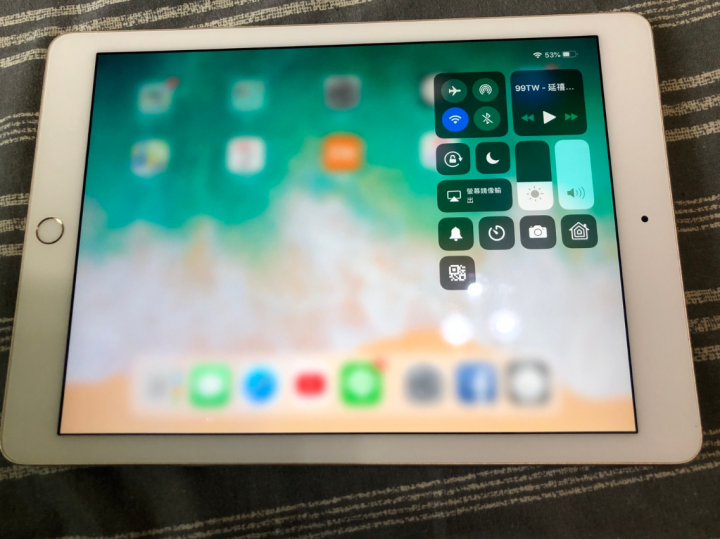 iPhone XS  MAX金色開箱文~