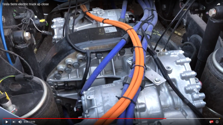 《TESLA Semi》多顆鏡頭／動力配置／日間外觀 (2018/09)