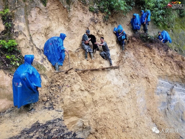 駐守西藏的解放軍讓你知道什麼是戰鬥力