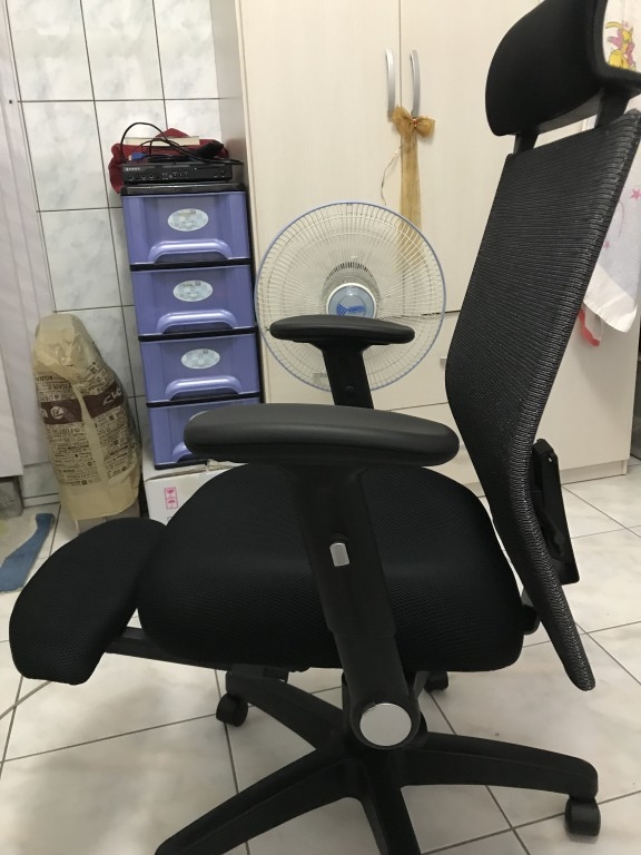 電腦椅開箱