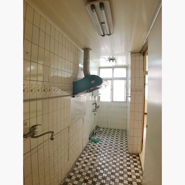 翻修38年老公寓，沒錢請設計師就是要自己搞