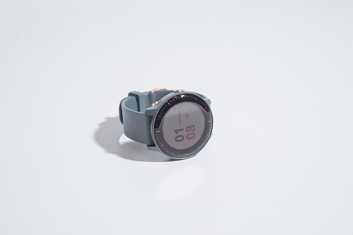 [ 開箱 ] 輕量無負擔的運動時尚 Garmin Vivoactive 3 Music