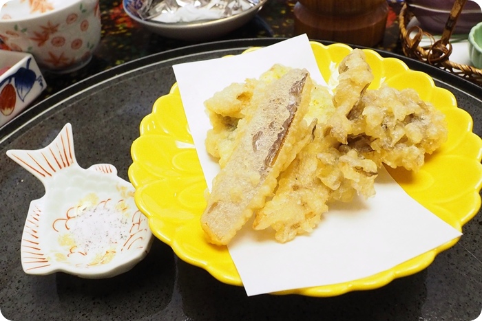 ▋日本山形仙台 ▋難忘的味蕾與氛圍,少見的日式精緻料理體驗:仙台三太郎天婦羅,山形玉貴山菜料理,山形丹野蒟蒻餐。