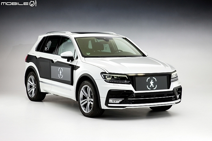 【海外新訊】VW展示新世代燈具研發成果，呈現矩陣式燈具的多元化應用！