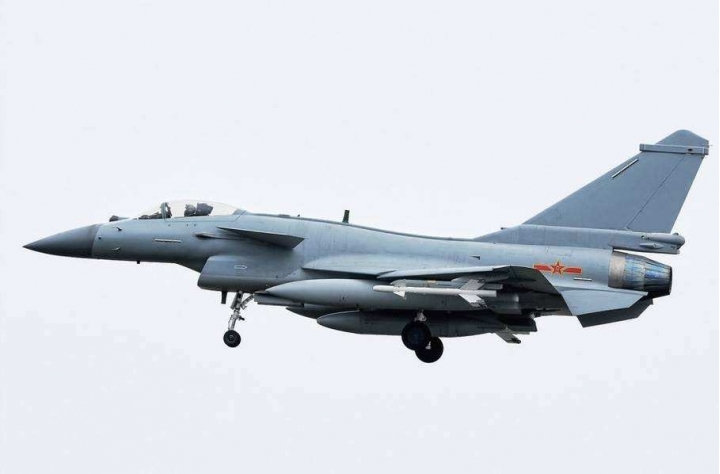台軍升級的F16V為何不取消機頭空速管？