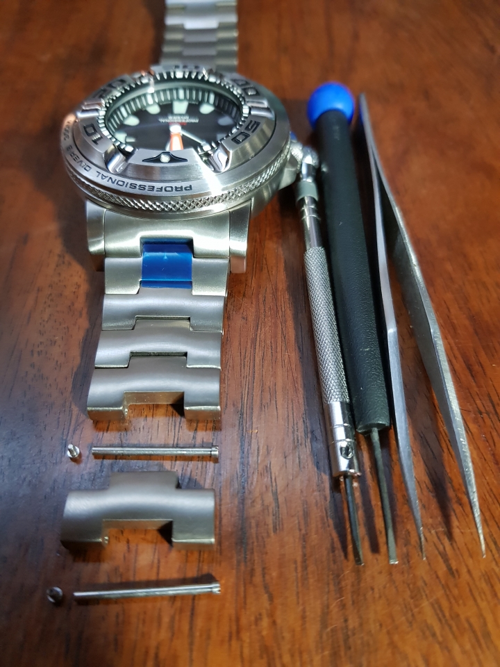 Citizen Eco-Drive 300M潛水錶 BJ8050大開箱