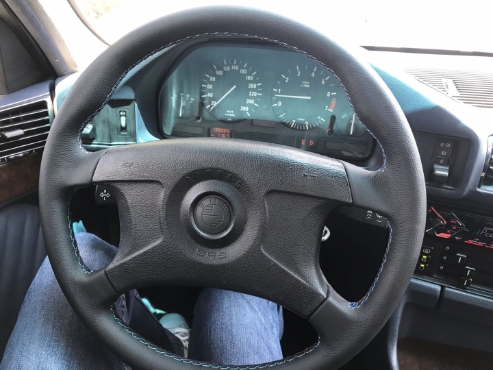 遲了23年的開箱 E34 M525