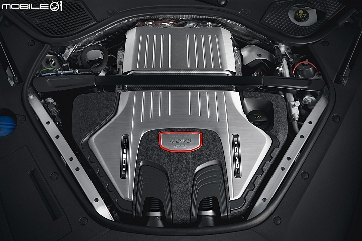 【國內新訊】Porsche Panamera車系新增熱血GTS車型,Panamera GTS與Panamera GTS Sport Turismo 891/909萬元起展開預售!