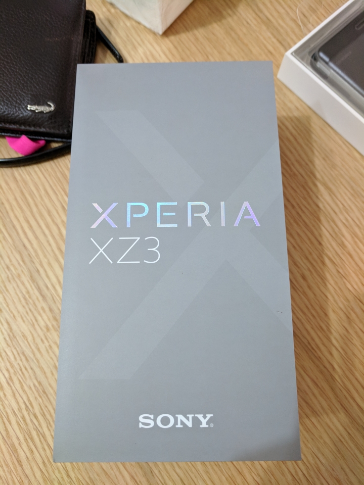 Sony XZ3 開箱 & 簡短心得