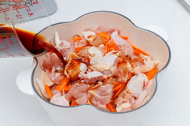 SHARP AX-XP4T 水波爐料理分享：雞肉野菇炊飯